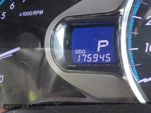 2011 Toyota Sienna XLE AAS z VIN 5TDYK3DC7BS067407, wystawiony jako IAAI lot #42312520 z przebiegiem 175 945 mil mil oraz . Historia ofert i sprzedaży dostępna na DreamBid. Obrazek 15.