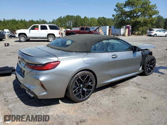 2020 BMW M8 Competition z VIN WBSDZ0C08LCD28171, wystawiony jako Copart lot #47561694 z przebiegiem Nie podano mil oraz . Historia ofert i sprzedaży dostępna na DreamBid. Obrazek 3.