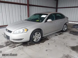 2009 Chevrolet Impala 3.5L LT with VIN 2G1WT57N091326553, listed as a IAAI auction lot 41866141 with 197,625 mi miles. Bid and sale history available at carsss.com. Image 18.