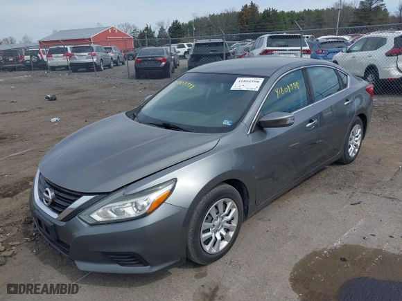 2016 Nissan Altima 2.5 SL with VIN 1N4AL3AP2GC184932, listed as a IAAI auction lot 41804598 with 253,311 mi miles. Bid and sale history available at carsss.com. Image 2.