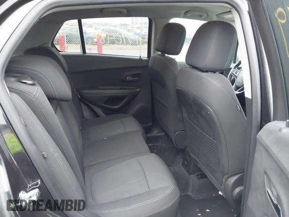 2015 Chevrolet Trax LT with VIN KL7CJLSBXFB057679, listed as a IAAI auction lot 41716489 with 97,468 mi miles. Bid and sale history available at carsss.com. Image 8.