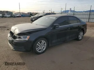 2014 Volkswagen Jetta TDI w/Premium с VIN 3VW3L7AJ7EM412700, выставлен на аукционе Copart как лот 82004544 с пробегом 157 399 миль миль и Списание • Salvage title. История ставок и продаж доступна на DreamBid. Изображение 1.