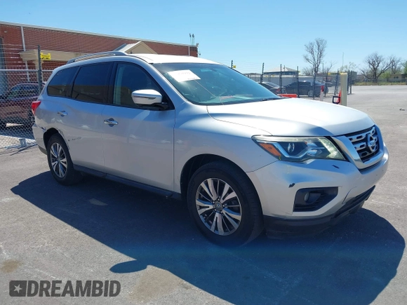 2018 Nissan Pathfinder SL with VIN 5N1DR2MN2JC628615, listed as a IAAI auction lot 41881932 with 122,404 mi miles. Bid and sale history available at carsss.com. Image 1.