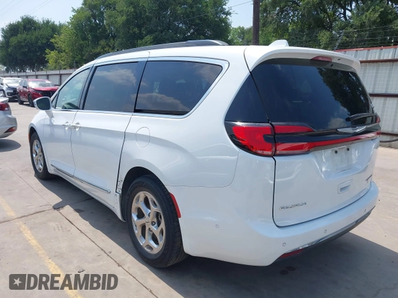 2022 Chrysler Pacifica Limited z VIN 2C4RC1GG4NR138872, wystawiony jako IAAI lot #42278641 z przebiegiem 83 738 mil mil oraz . Historia ofert i sprzedaży dostępna na DreamBid. Obrazek 3.