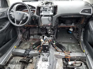 2022 Ford Edge Titanium with VIN 2FMPK4K97NBB07916, listed as a Copart auction lot 52019925 with 0 mi miles and Salvage Title. Bid and sale history available at carsss.com. Image 8.