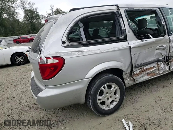 2005 Dodge Caravan with VIN 1D4GP24RX5B110826, listed as a Copart auction lot 82460834 with 157,308 mi miles and Salvage Title. Bid and sale history available at carsss.com. Image 12.