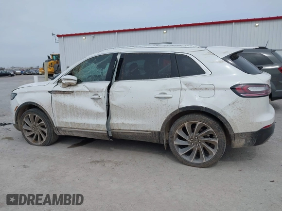 2022 Lincoln Nautilus Reserve with VIN 2LMPJ8K95NBL24072, listed as a IAAI auction lot 41824694 with Not provided miles and . Bid and sale history available at DreamBid. Image 13.