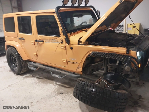 2012 Jeep Wrangler Unlimited Sahara with VIN 1C4HJWEG0CL173304, listed as a IAAI auction lot 41853457 with 278,324 mi miles. Bid and sale history available at carsss.com. Image 6.
