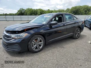 2024 Volkswagen Jetta SE z VIN 3VWEM7BUXRM007337, wystawiony jako Copart lot #64965365 z przebiegiem 39 410 mil mil oraz Szkoda całkowita • Salvage title. Historia ofert i sprzedaży dostępna na DreamBid. Obrazek 1.