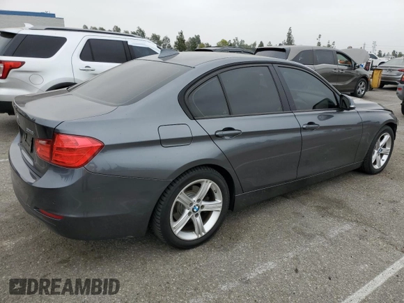 2014 BMW 3 Series 328i z VIN WBA3C1C59EK111446, wystawiony jako Copart lot #58024785 z przebiegiem 125 627 mil mil oraz Szkoda całkowita • Salvage title. Historia ofert i sprzedaży dostępna na DreamBid. Obrazek 3.