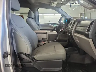 2019 Ford Super Duty F-250 SRW XL with VIN 1FT7W2B64KEF83432, listed as a IAAI auction lot 42194351 with 94,892 mi miles. Bid and sale history available at carsss.com. Image 1.