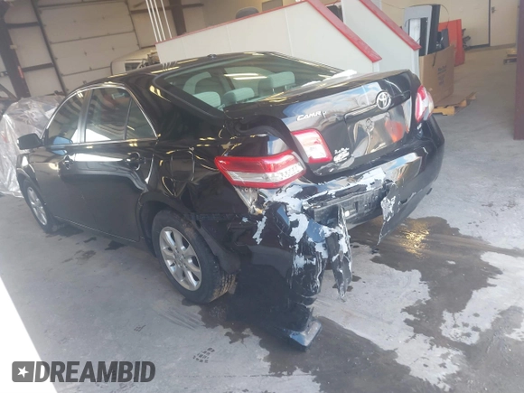 2011 Toyota Camry LE z VIN 4T4BF3EK8BR170719, wystawiony jako IAAI lot #41601748 z przebiegiem 91 368 mil mil oraz . Historia ofert i sprzedaży dostępna na DreamBid. Obrazek 3.