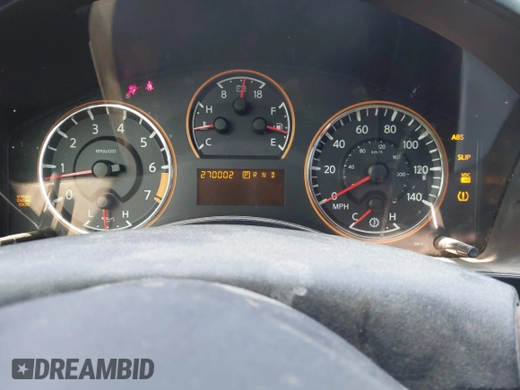 2010 Nissan Titan SE with VIN 1N6BA0ED3AN324773, listed as a IAAI auction lot 41982313 with 270,002 mi miles. Bid and sale history available at carsss.com. Image 7.