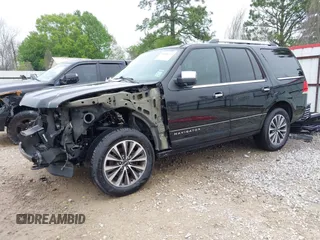 2017 Lincoln Navigator Select z VIN 5LMJJ2HT6HEL01424, wystawiony jako IAAI lot #41908737 z przebiegiem 87 287 mil mil oraz . Historia ofert i sprzedaży dostępna na DreamBid. Obrazek 2.