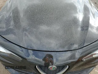 2019 Alfa Romeo Giulia Ti Sport with VIN ZARFANBN0K7611689, listed as a Copart auction lot 72815174 with 42,714 mi miles and Salvage Title. Bid and sale history available at carsss.com. Image 11.