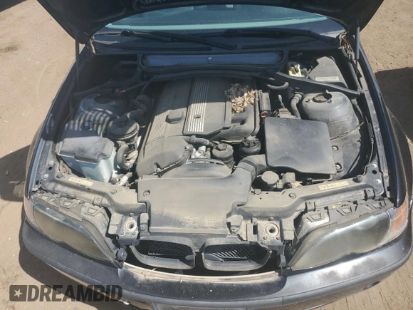 2003 BMW 3 Series 325i with VIN WBAEN33483PC12700, listed as a Copart auction lot 67770984 with 171,840 mi miles and Salvage Title. Bid and sale history available at carsss.com. Image 11.