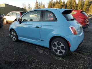 2015 FIAT 500e with VIN 3C3CFFGE3FT672781, listed as a Copart auction lot 83565744 with 41,379 mi miles and Clean Title. Bid and sale history available at carsss.com. Image 2.