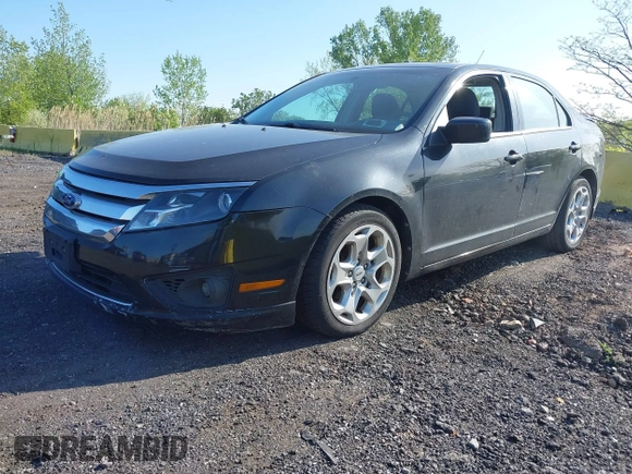 2010 Ford Fusion SE with VIN 3FAHP0HA5AR282574, listed as a IAAI auction lot 42148587 with 108,554 mi miles and . Bid and sale history available at carsss.com. Image 2.