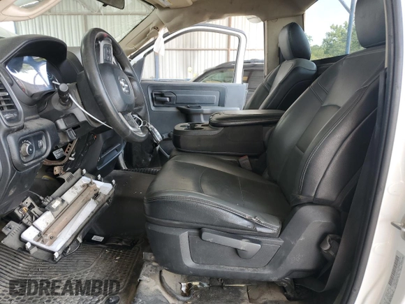 2019 Ram 2500 with VIN 3C6MR4AL3KG645948, listed as a Copart auction lot 70407454 with Not provided miles and Salvage title. Bid and sale history available at DreamBid. Image 7.