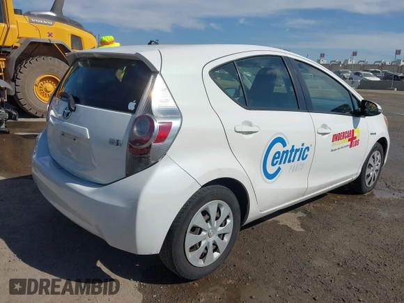 2014 Toyota Prius One with VIN JTDKDTB35E1561818, listed as a IAAI auction lot 42021039 with 184,584 mi miles and . Bid and sale history available at DreamBid. Image 4.