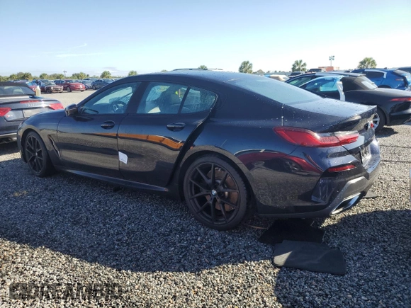 2022 BMW 8 Series 840i z VIN WBAGV2C04NCJ34178, wystawiony jako Copart lot #73813324 z przebiegiem Nie podano mil oraz Szkoda całkowita • Salvage title. Historia ofert i sprzedaży dostępna na DreamBid. Obrazek 2.