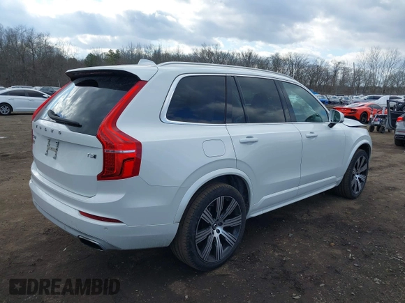 2020 Volvo XC90 Momentum with VIN YV4102PK8L1552784, listed as a IAAI auction lot 41416039 with 53,302 mi miles. Bid and sale history available at carsss.com. Image 4.