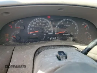 2002 Ford Expedition Eddie Bauer z VIN 1FMRU17L32LA35548, wystawiony jako Copart lot #48061335 z przebiegiem Nie podano mil oraz Szkoda całkowita • Salvage title. Historia ofert i sprzedaży dostępna na DreamBid. Obrazek 9.