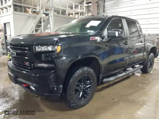 2019 Chevrolet Silverado 1500 LT Trail Boss with VIN 1GCPYFED0KZ399710, listed as a IAAI auction lot 41490011 with 64,716 mi miles. Bid and sale history available at carsss.com. Image 2.