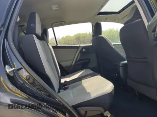 2018 Toyota RAV4 XLE with VIN 2T3WFREV4JW517610, listed as a Copart auction lot 51218285 with 193,684 mi miles and Clean Title. Bid and sale history available at DreamBid. Image 11.