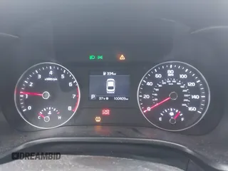 2021 Kia Forte LXS z VIN 3KPF24AD7ME330860, wystawiony jako IAAI lot #41558265 z przebiegiem 100 409 mil mil oraz . Historia ofert i sprzedaży dostępna na DreamBid. Obrazek 7.