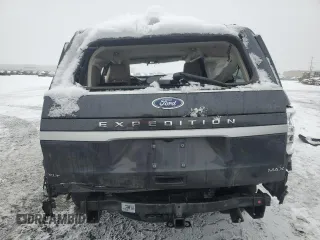 2024 Ford Expedition Max XLT z VIN 1FMJK1J86REA33833, wystawiony jako Copart lot #46241525 z przebiegiem 17 823 mil mil oraz Nie do naprawy • Non repairable. Historia ofert i sprzedaży dostępna na DreamBid. Obrazek 6.