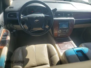 2008 Chevrolet Suburban LTZ with VIN 1GNFK163X8R203214, listed as a Copart auction lot 48798295 with 172,576 mi miles and Salvage Title. Bid and sale history available at carsss.com. Image 8.