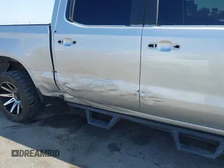 2019 Chevrolet Silverado 1500 LT Trail Boss with VIN 3GCPYFED9KG117659, listed as a IAAI auction lot 42128402 with 61,759 mi miles and . Bid and sale history available at DreamBid. Image 18.