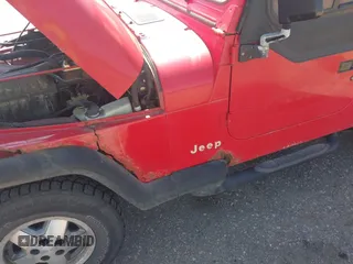1995 Jeep Wrangler S z VIN 1J4FY19P5SP286845, wystawiony jako IAAI lot #42028886 z przebiegiem 155 841 mil mil oraz . Historia ofert i sprzedaży dostępna na DreamBid. Obrazek 6.