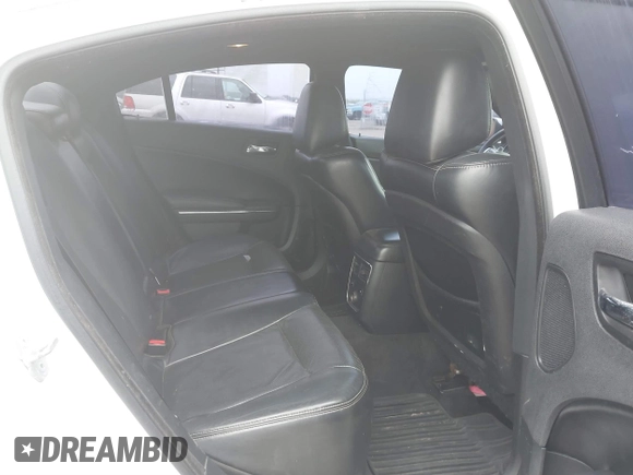 2014 Dodge Charger SXT with VIN 2C3CDXHG1EH122157, listed as a IAAI auction lot 41693517 with 191,095 mi miles and . Bid and sale history available at carsss.com. Image 7.