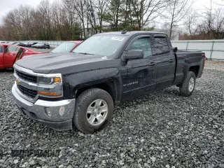 2016 Chevrolet Silverado 1500 LT with VIN 1GCVKREH2GZ181109, listed as a Copart auction lot 51897565 with 165,704 mi miles and Salvage Title. Bid and sale history available at carsss.com. Image 1.