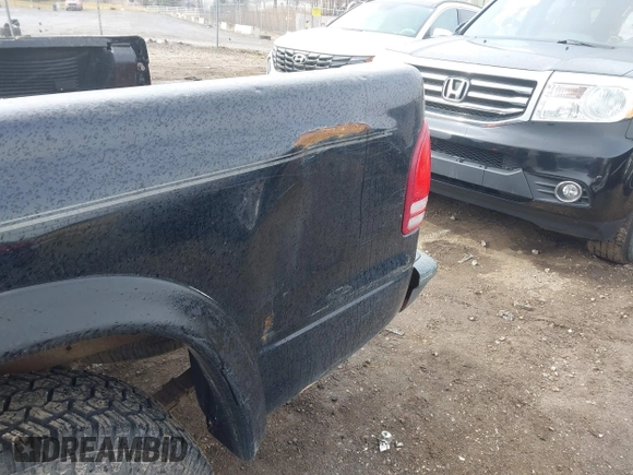 2004 Dodge Dakota Sport with VIN 1D7HL38N94S538692, listed as a IAAI auction lot 41843739 with 198,719 mi miles. Bid and sale history available at carsss.com. Image 15.