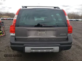 2005 Volvo XC70 with VIN YV1SZ592651175512, listed as a Copart auction lot 52962005 with 133,893 mi miles and Salvage Title. Bid and sale history available at DreamBid. Image 6.