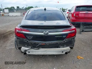 2015 Buick Regal GS z VIN 2G4GT5GX3F9146554, wystawiony jako IAAI lot #42670103 z przebiegiem 109 118 mil mil oraz . Historia ofert i sprzedaży dostępna na DreamBid. Obrazek 17.