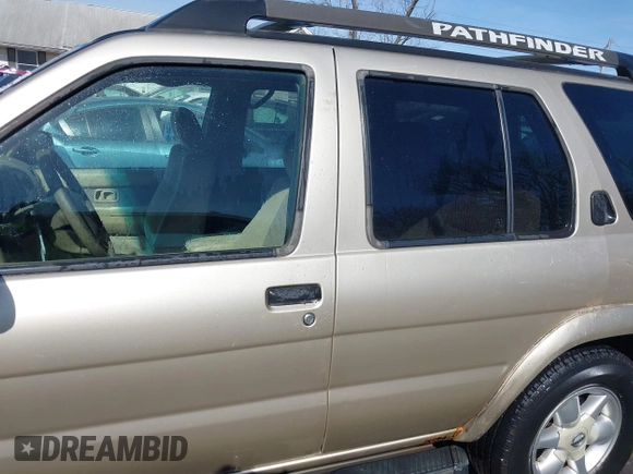 2002 Nissan Pathfinder SE z VIN JN8DR09Y82W717024, wystawiony jako IAAI lot #41819237 z przebiegiem 216 760 mil mil oraz . Historia ofert i sprzedaży dostępna na DreamBid. Obrazek 14.