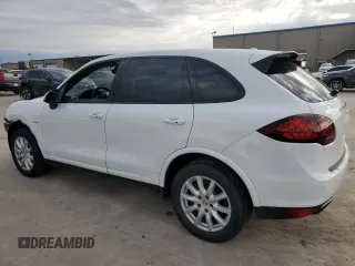 2013 Porsche Cayenne Diesel z VIN WP1AF2A29DLA24699, wystawiony jako Copart lot #52603275 z przebiegiem 99 387 mil mil oraz Szkoda całkowita • Salvage title. Historia ofert i sprzedaży dostępna na DreamBid. Obrazek 2.