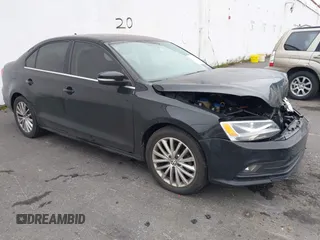 2015 Volkswagen Jetta Sport with VIN 3VWD17AJXFM351760, listed as a IAAI auction lot 41338466 with 178,297 mi miles and . Bid and sale history available at DreamBid. Image 1.