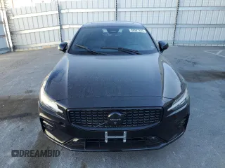 2024 Volvo S60 Plus Black Edition with VIN 7JRL12TH2RG304962, listed as a Copart auction lot 88587335 with 10,896 mi miles and Salvage title. Bid and sale history available at DreamBid. Image 5.