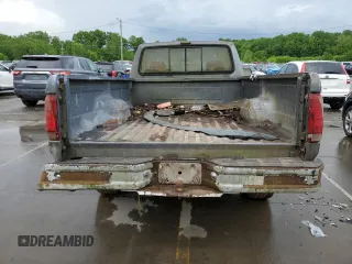 1993 Ford F-150 with VIN 1FTEF14Y3PLA33500, listed as a Copart auction lot 56246345 with 101,165 mi miles and Clean title. Bid and sale history available at DreamBid. Image 6.