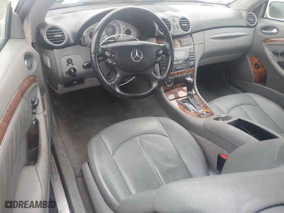 2006 Mercedes-Benz CLK-Class 5.0L with VIN WDBTK75G76T062703, listed as a Copart auction lot 43360395 with 118,214 mi miles and Salvage Title. Bid and sale history available at carsss.com. Image 8.