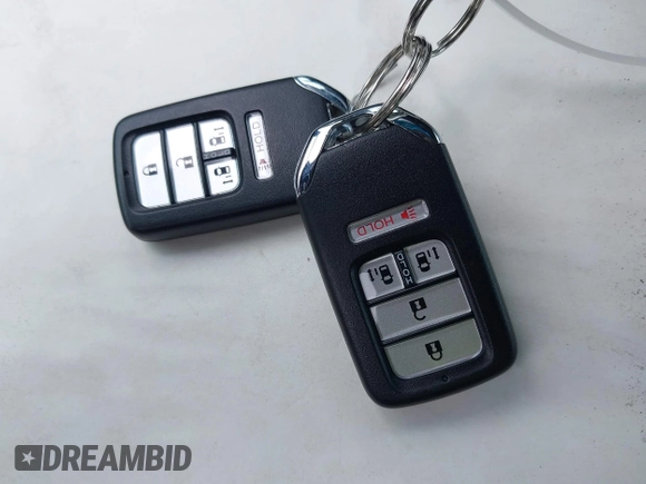 2016 Honda Odyssey SE with VIN 5FNRL5H32GB090144, listed as a IAAI auction lot 42190766 with 40,206 mi miles and . Bid and sale history available at DreamBid. Image 11.