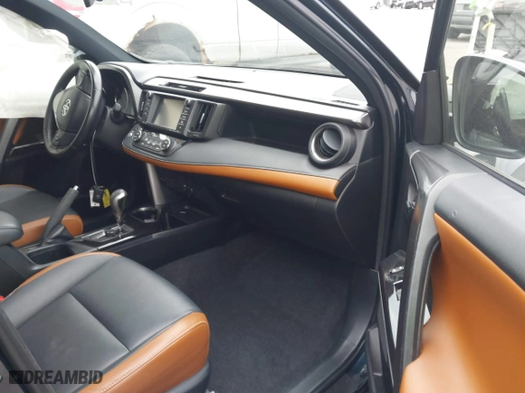 2017 Toyota RAV4 SE with VIN JTMJFREV0HD200683, listed as a IAAI auction lot 41595927 with 109,981 mi miles. Bid and sale history available at carsss.com. Image 5.