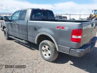2004 Ford F-150 XLT with VIN 1FTPX14554NC14612, listed as a IAAI auction lot 41890306 with 208,248 mi miles. Bid and sale history available at carsss.com. Image 3.