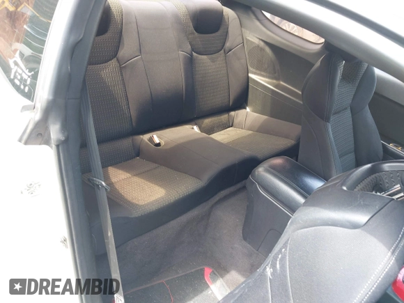 2010 Hyundai Genesis Coupe with VIN KMHHT6KD3AU033898, listed as a IAAI auction lot 42539696 with 209,175 mi miles and . Bid and sale history available at DreamBid. Image 8.