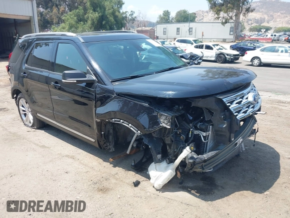 2019 Ford Explorer XLT z VIN 1FM5K7D85KGA73010, wystawiony jako IAAI lot #42397982 z przebiegiem 80 885 mil mil oraz . Historia ofert i sprzedaży dostępna na DreamBid. Obrazek 1.